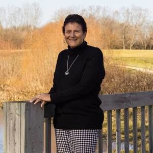 Meet your Posher, Lisa